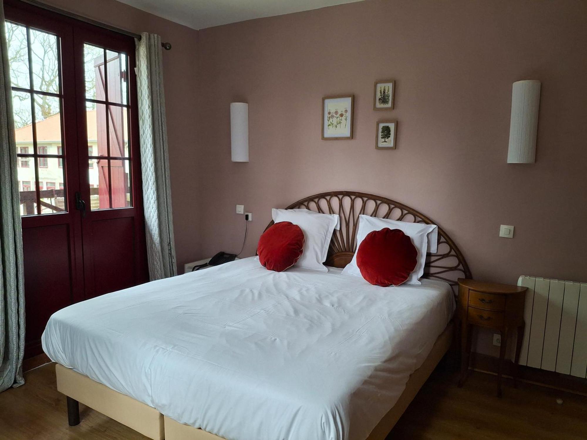 Lamorlaye Hostellerie Du Lys מראה חיצוני תמונה