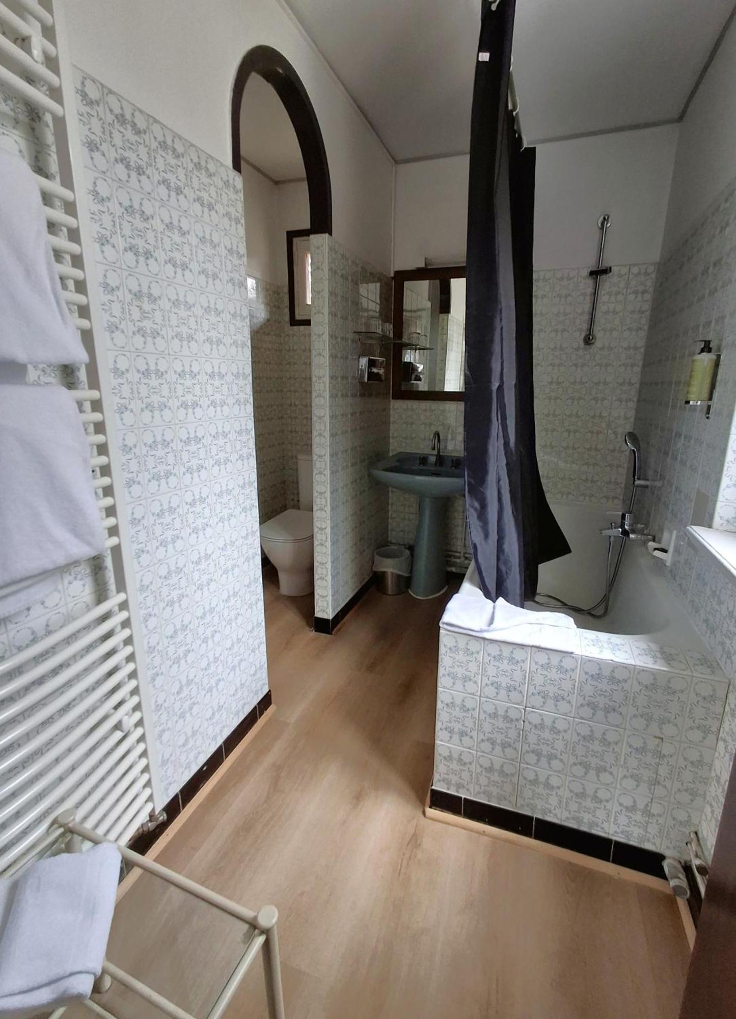 Lamorlaye Hostellerie Du Lys מראה חיצוני תמונה